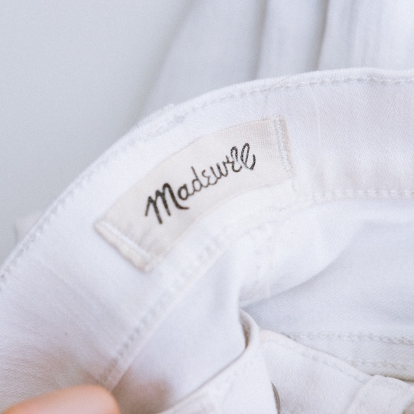 Madewell 9" High Rise Skinny Jeans in White - Picture 2 of 4